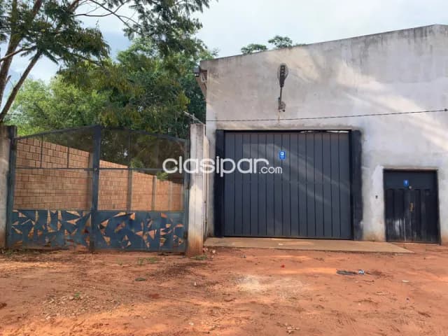 hermoso y amplio Deposito en Luque — foto 5