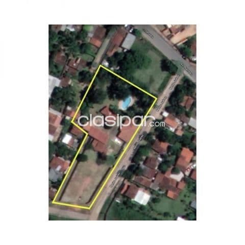 ¡En Venta! Propiedad en Esquina de 3.930 m2 en Luque (10 Lotes Juntos). (ID1232)