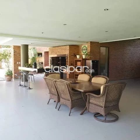 Ycua satí: Hermosa casa en venta, 4 dormitorios + depto. Independiente, 1.080 m2, - 980.00 — foto 5