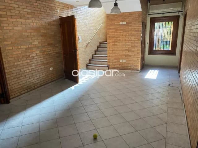Z/ paseo la galeria – ykuá satí: Elegante residencia, 3 dormit, jardín, piscina, foto 5