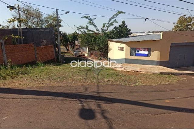 terreno en esquina en el barrio residencial La Paz: superficie de terreno 366 m2