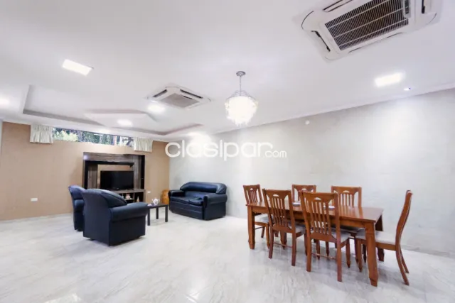 Casa San Bernardino 200 m Av. Naumann 380,000 USD, foto 3