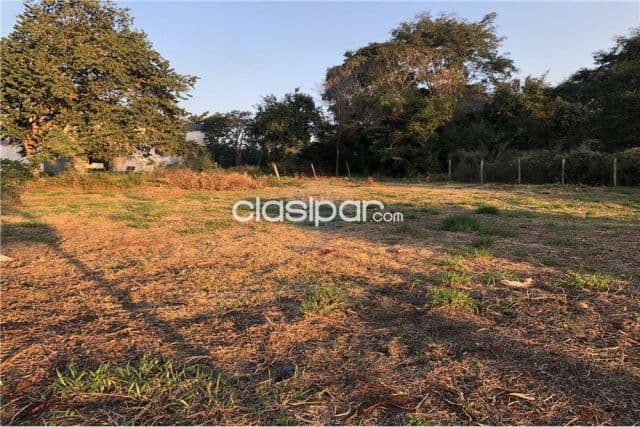 Terreno en esquina 840 m2. Venta - San Lorenzo. 790,000,000 ₲, foto 1