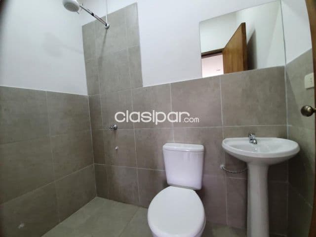 Depósito a estrenar en alquiler, foto 1