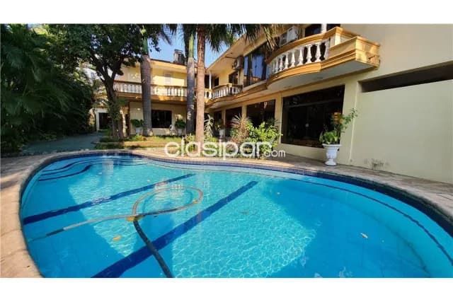 Hermosa residencia barrio Recoleta 2,000,000 usd — foto 3