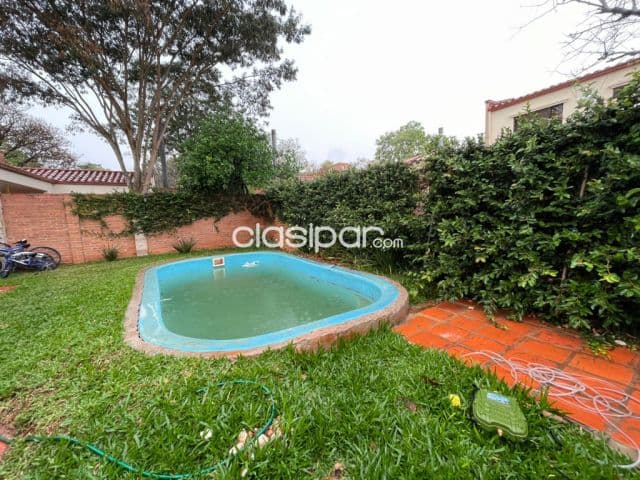 Duplex en condominio en Luque cod 3994