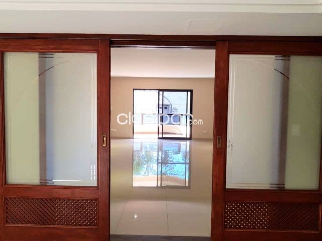 Hermoso y amplio departamento Las Mercedes 200,000 usd