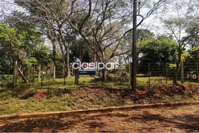 terreno amplio en en barrio San Isidro, etapa 8: superficie de terreno 856 m2, foto 2