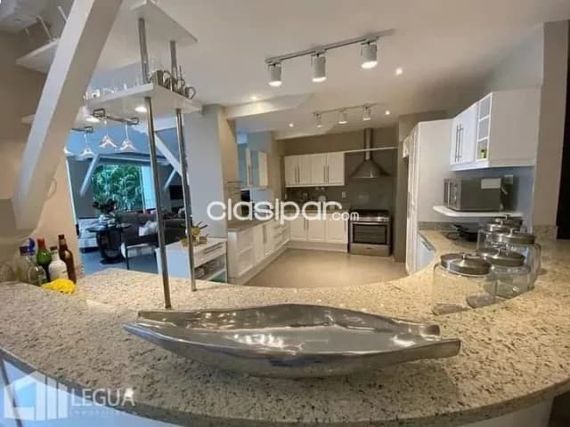 Gran residencia amoblada sobre el lago en San Bernardino 🏡⛲‼️, foto 3