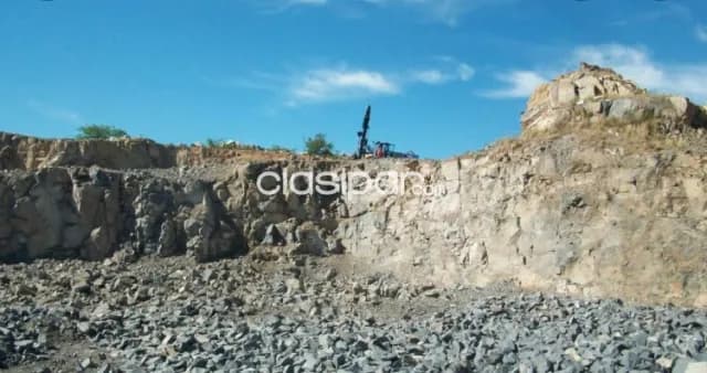 Cantera de 26 ha a 300 metros de la ruta internacional ( frente a ex paresa caaguazu — foto 5