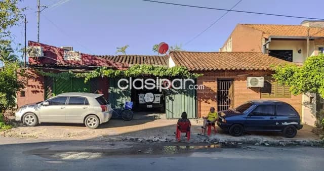 Casa en Asunción - barrio Herrera a metros de avenida principal, foto 2