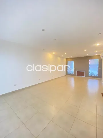 Mburucuyá: Hermosa casa pareada, 3 dormit, excelente ubicación – 1.700 usd, foto 3