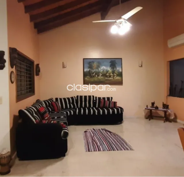 Casa de 2 plantas con piscina quincho con parrilla sobre soldado ovelar vendo !!, foto 3
