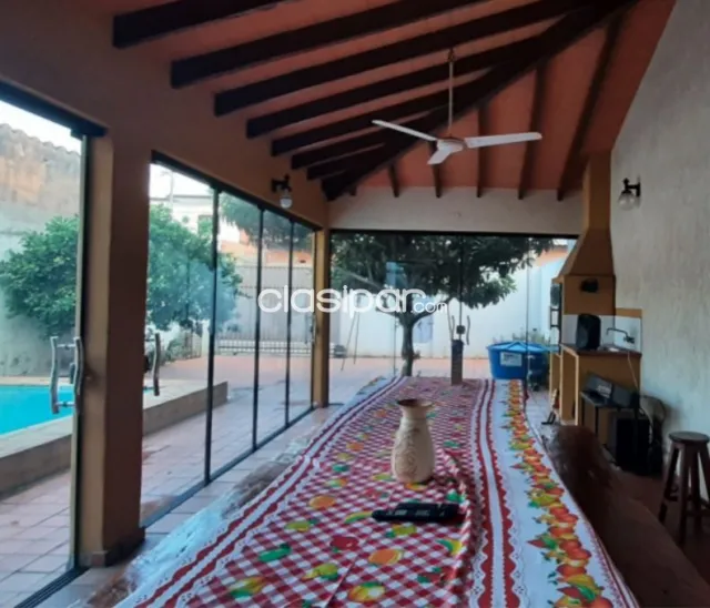 Casa de 2 plantas con piscina quincho con parrilla sobre soldado ovelar vendo !!, foto 4