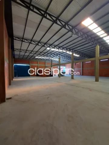 tinglado en Mariano R Alonso — foto 2