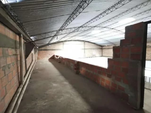 Deposito en Luque, Primer Barrio — foto 4
