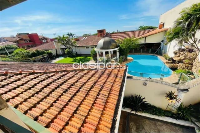 Residencia de dos plantas en Lambaré 600,000 usd, foto 3