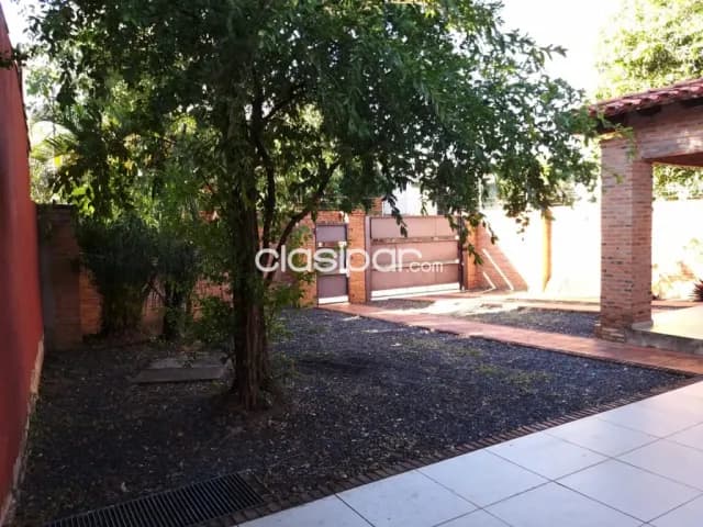 O vendo casa en Luque zona rakiura cod 4135 — foto 2