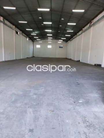 Amplio y completo Deposito en Asunción - Barrio Vista Alegre — foto 2