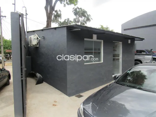 Trinidad – 1er pdte: 300m2 + oficinas + parking – 5.500.000 gs — foto 3