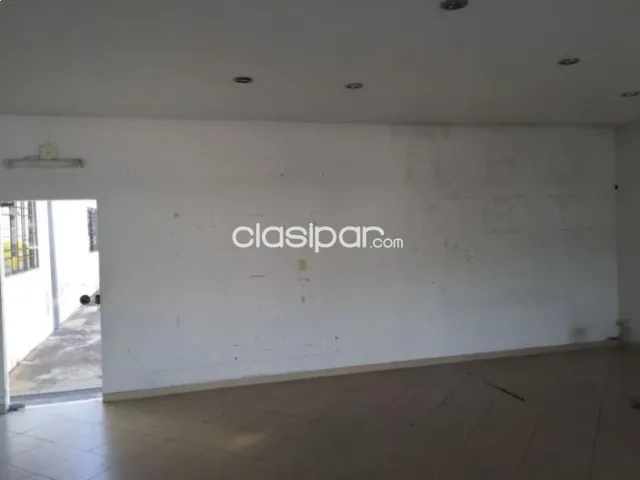 Local comercial sobre julio correa — foto 5
