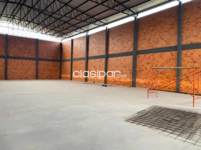 Mr alonso prox. Shopping: A estrenar, 800m2 + oficinas + parking – 380.000 usd, foto 5