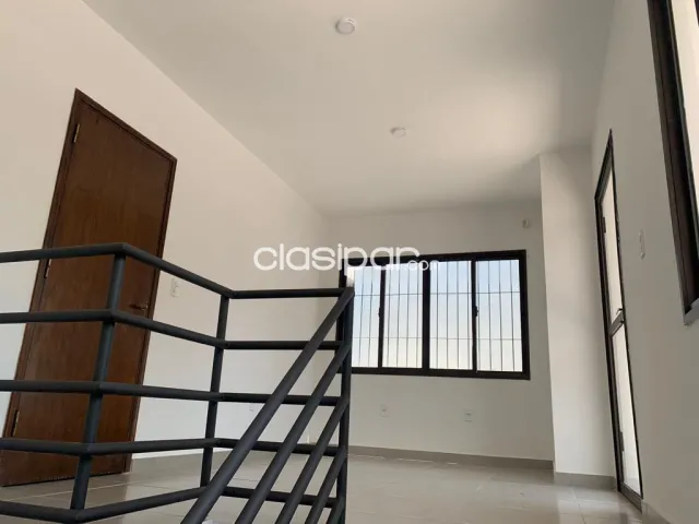 Oferta del mes hermosa y amplia casa remodelada en pleno barrio Herrera, foto 3