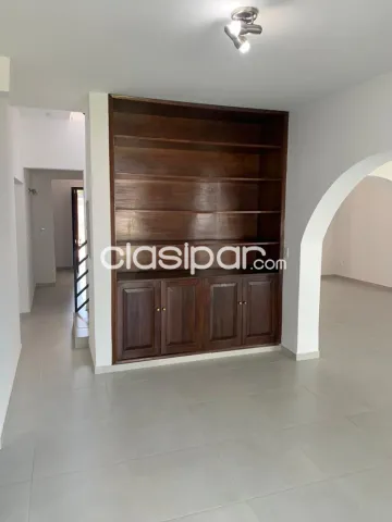Oferta del mes hermosa y amplia casa remodelada en pleno barrio Herrera, foto 4