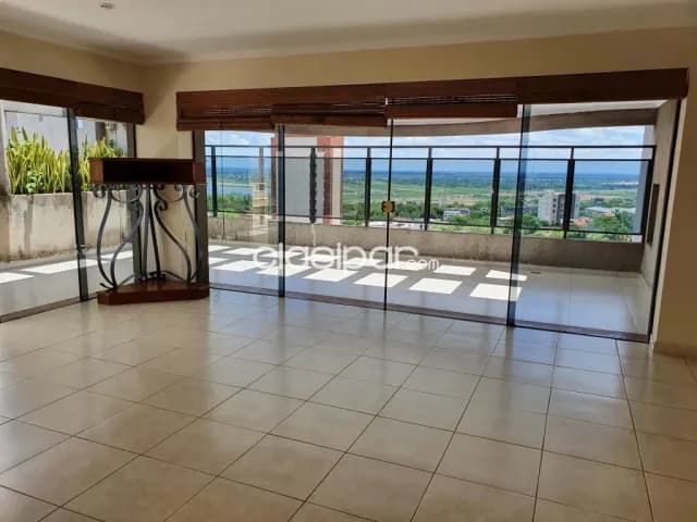 Amplio departamento en alquiler en Las Mercedes — foto 4