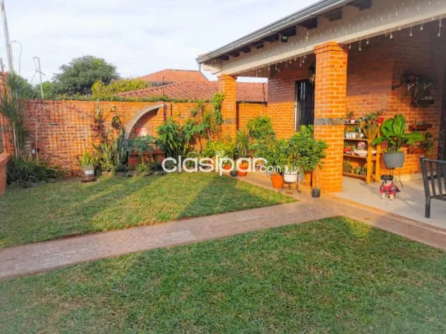 Hermosa casa en Ñemby!! A 4 cuadras de acceso sur y la coca-cola, foto 2