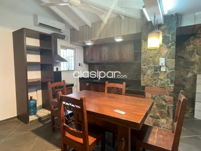 Ykua satí – la galería: Elegante ubicación, totalmente en planta baja, 2 dormit, jardín — foto 2