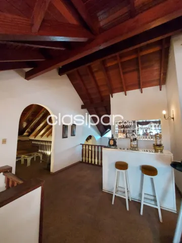 Residencia en Luque sobre general aquino cod 4196 — foto 4