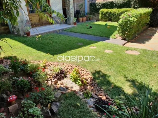 Fina y amplia residencia. Zona canal 13 y shooping el pueblo — foto 4