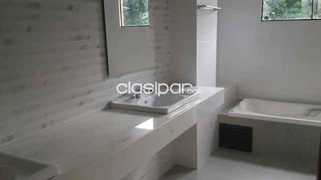 Villa aurelia – munic Asunción: Sofisticada residencia, 4 dormit, jardin, piscina — foto 5