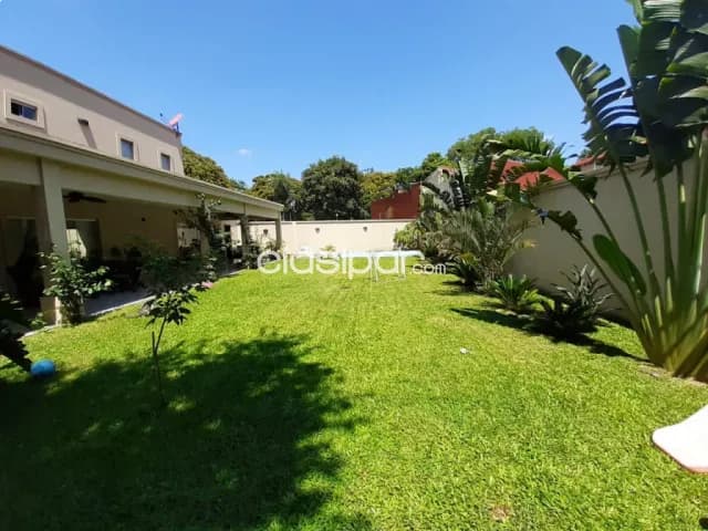 Amplia casa en alquiler zona Pinedo — foto 3