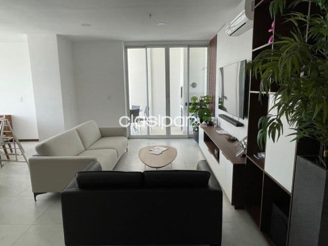 Departamento amoblado en los laureles