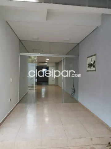 Z/municipalidad de asuncion: Impecable duplex, 3 dormitorios, jardín, piscina, foto 3