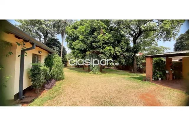 casa con edifico de 2 plantas en pleno centro de Encarnación: 3 habitaciones, foto 5