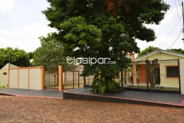 Hermosa casa en km8 a 100 metros de palacio de justicia — foto 3