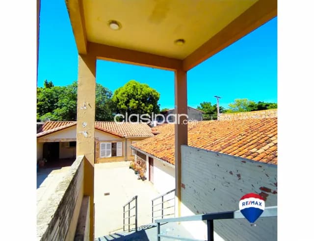 Excelente oportunidad de inversión!!! La propiedad se encuentra en el barrio Cuatro Mojone, foto 5