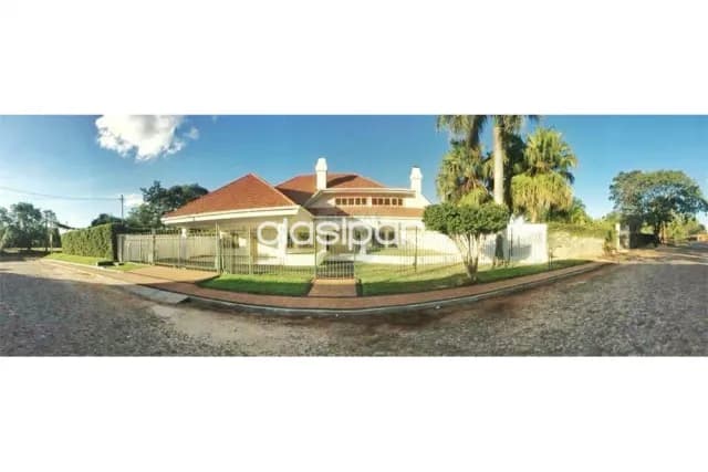 Amplia residencia con 2 piscinas zona Pinedo fdo.de la mora zona norte, foto 3