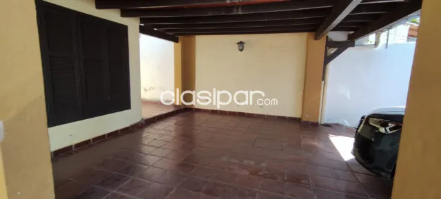 Casa a refaccionar en barrio Jara, zona universidad americana — foto 3