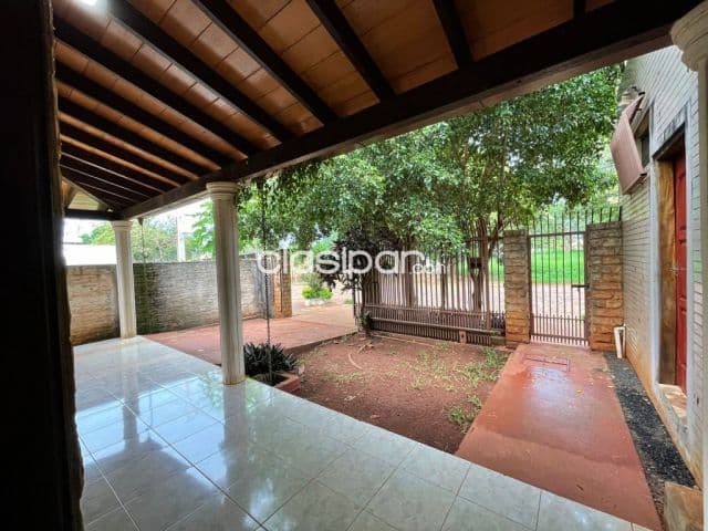 Hermosa casa en el barrio san jose detras de fortis — foto 1