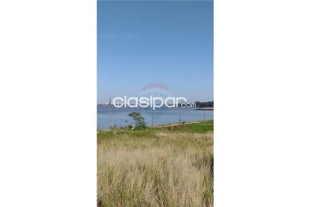 terreno de 1400 m2 en una altura en San Isidro, a pasos de la playa y costanera — foto 3