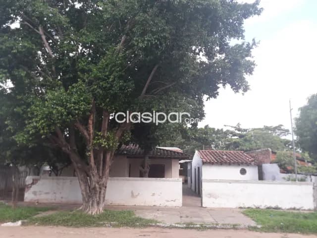 En venta terreno con casa a demoler en el barrio Ytay de Asunción — foto 2