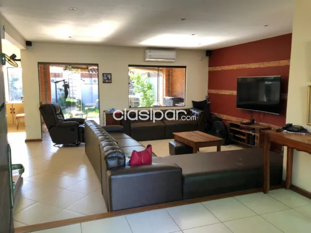 Bo. Mcal. Estigarribia – remato!! Residencia, 390m2, impecable estado, sólo 265.000 usd, foto 4