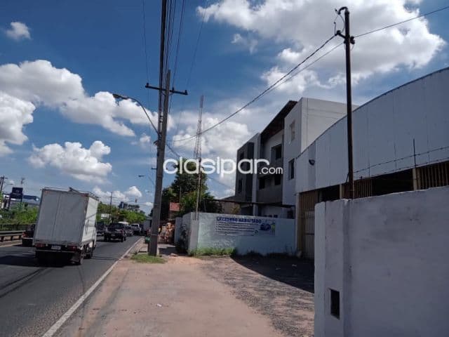 Lindo y ampio tinglado zona la costa lynch - asuncion