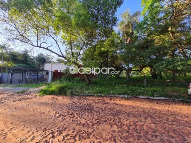 Tres terrenos en lambare zona club libanes cod 4372, foto 3