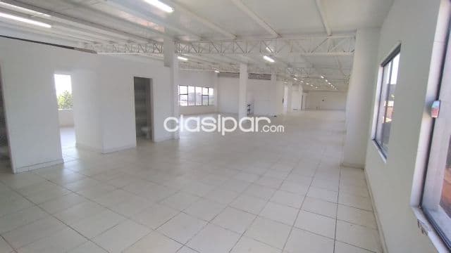Planta Libre Para Oficinas