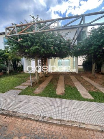 Casa en el Condominio Alterra, ubicado en Luque Zona Ñu Guazú